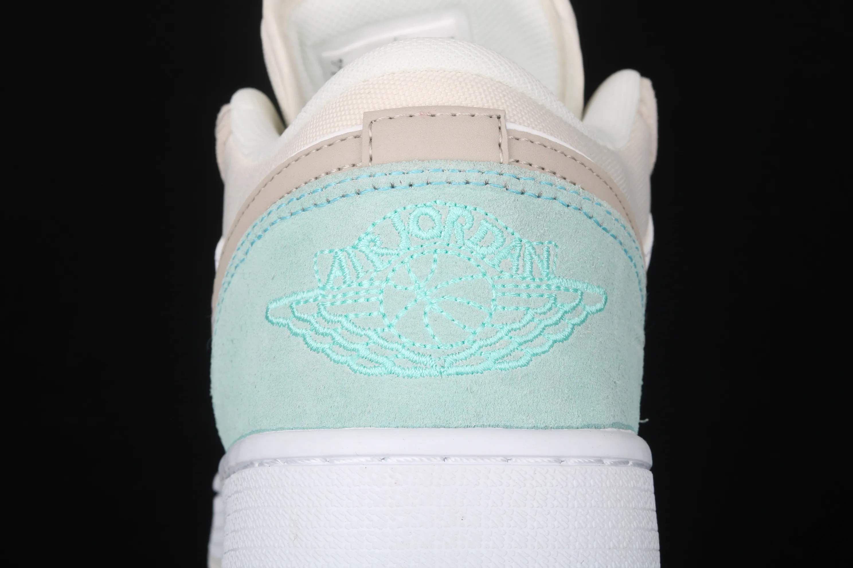 All categories Air Jordan Jordan series basketball shoes Air Jordan 1 Low Air Jordan 1 Low "Paris" AJ1 Joe 1 Paris low-top basketball shoes CV3043-100